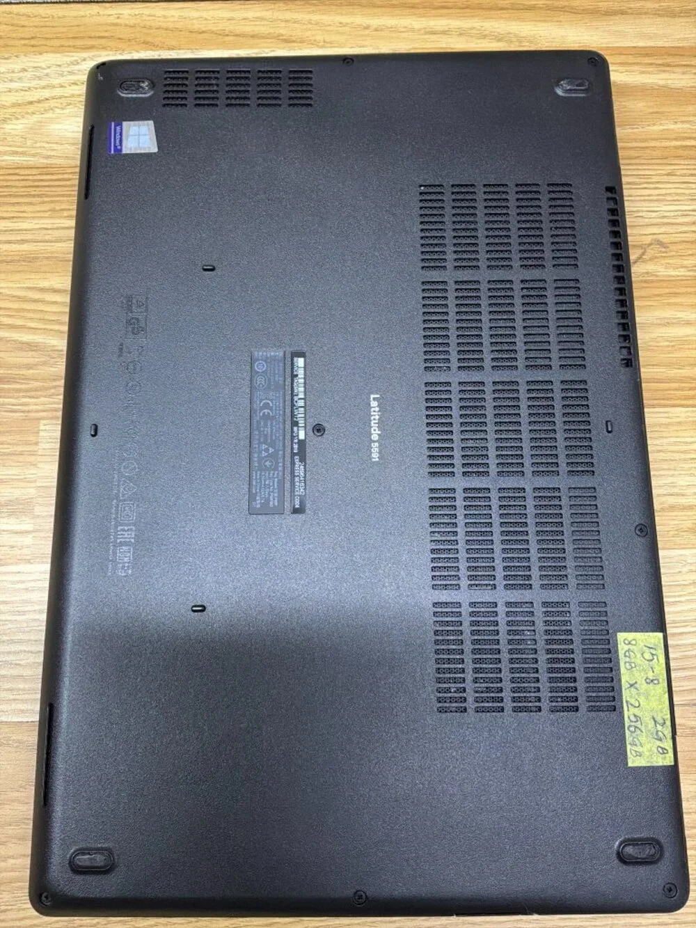 Dell Latitude 5591 Laptop 15.6